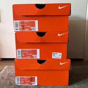 NIKE empty shoebox size 5Y